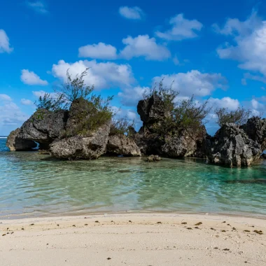 Die versteckten Strände der Inseln von Tahiti