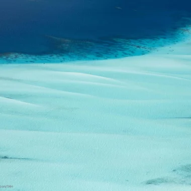 Les lagons de Tahiti Et Ses Îles, le plus grand terrain de jeux nautiques ©Grégoire Le Bacon Tahiti Nui Helicopters-6082x4054 (1)