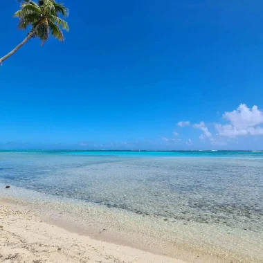 Profiter du lagon à Moorea © TAHITI HOMES Ltd