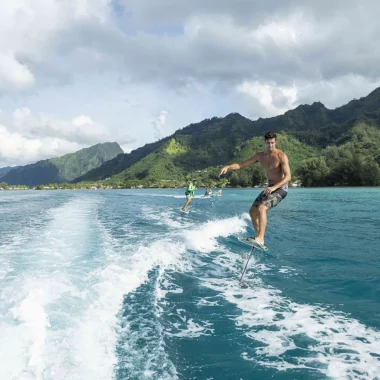 Session de foil à Moorea ©Grégoire Le Bacon