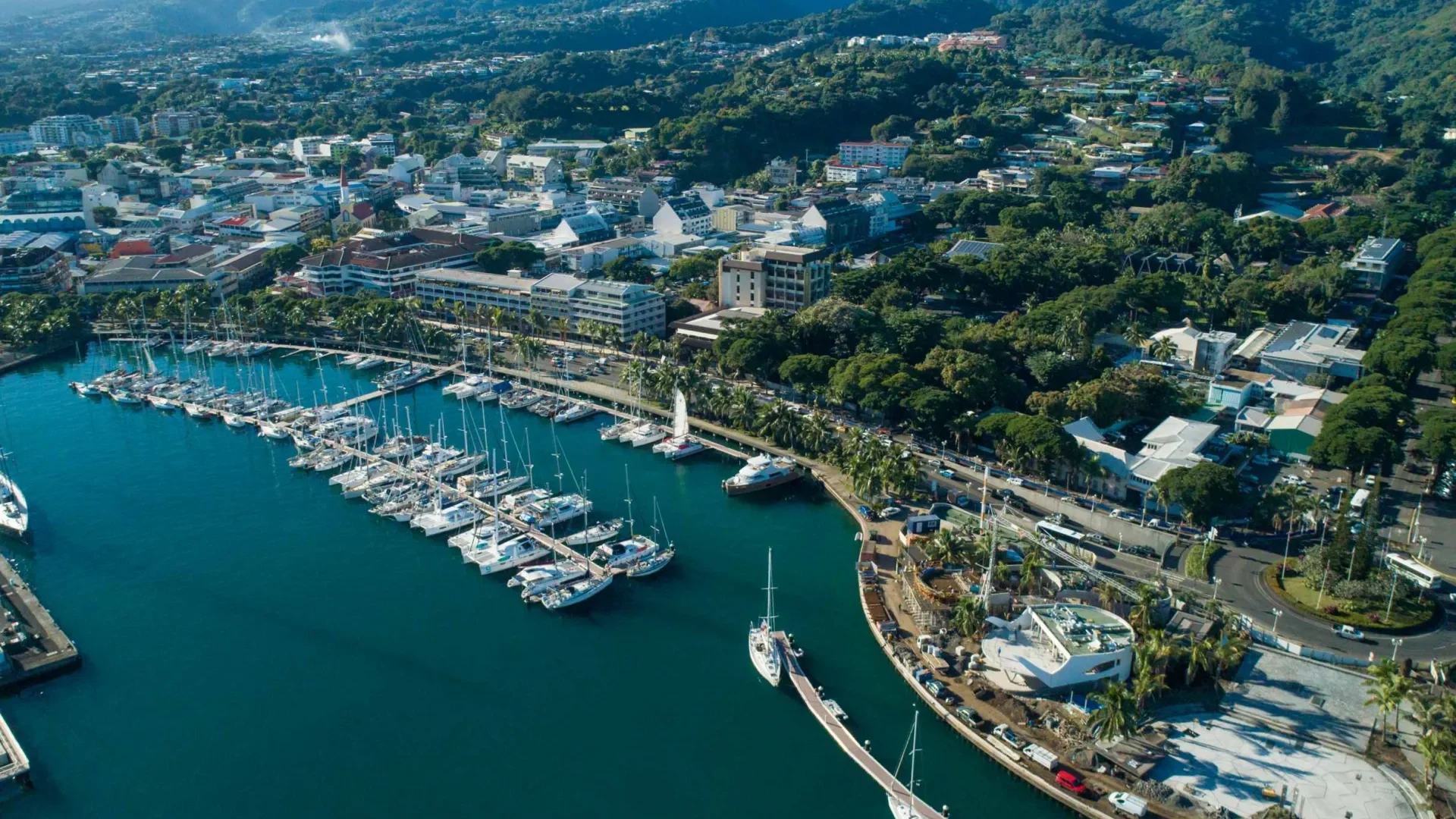 Papeete vue du ciel ©Tahiti Fly Shoot