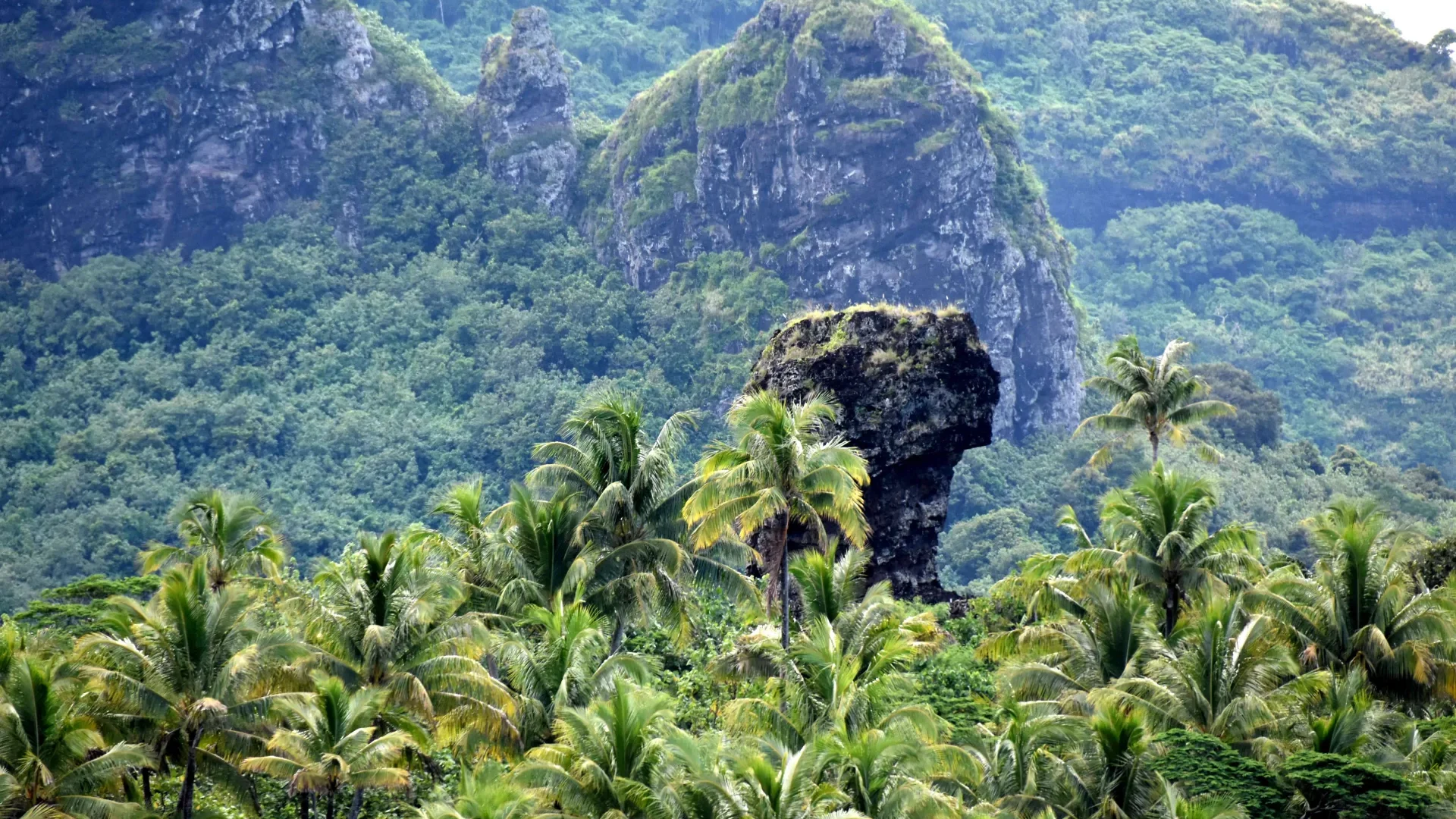 Les sommets de Bora Bora ©Tahiti Tourisme