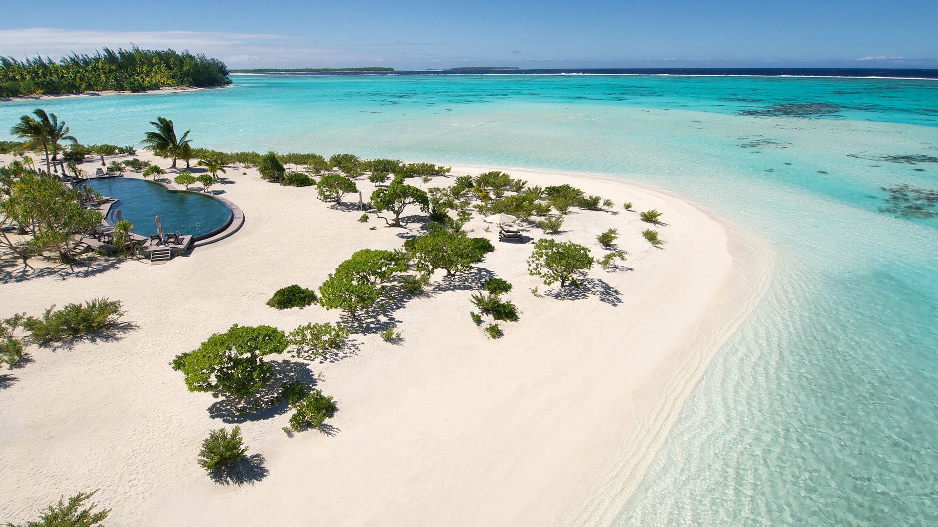 Piscine du The brando sur l'île privée de Tetiaroa c Tahiti Tourisme