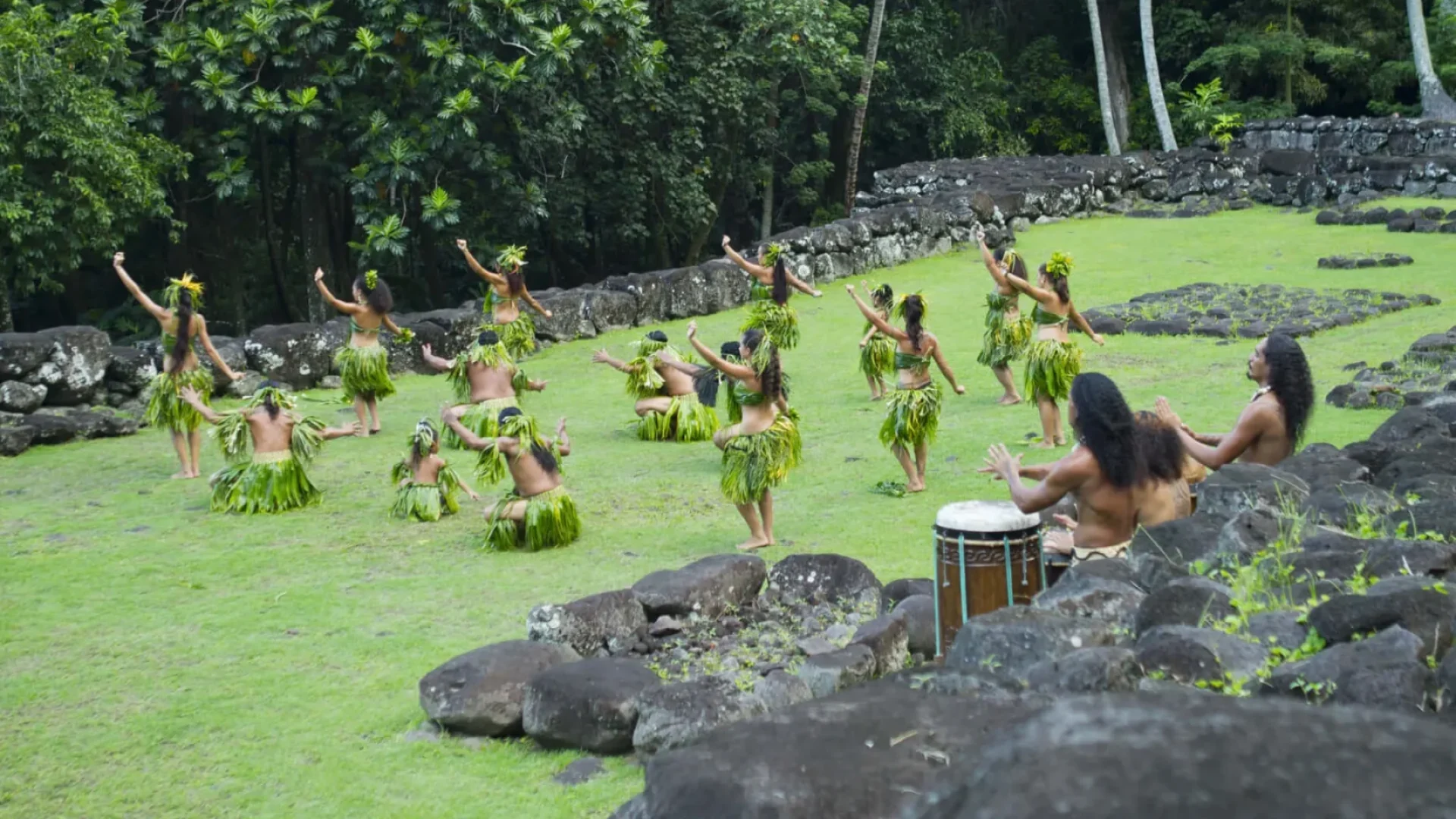 Vue sur le grand centre cérémonial Upeke © Tahiti Tourisme