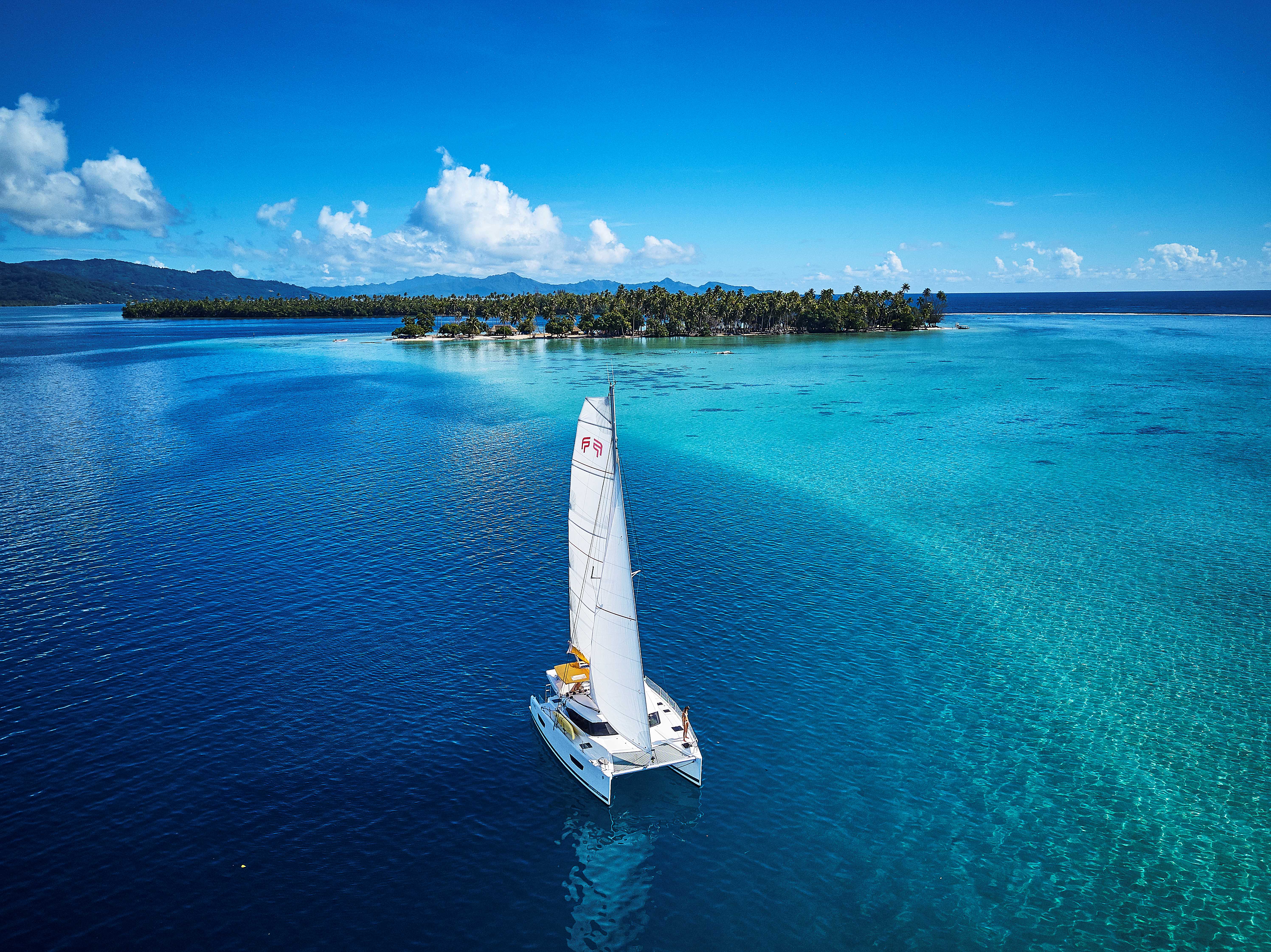 https://tahititourisme.de/wp-content/uploads/2017/08/Tahiti-Yacht-Charter_Bertrand-Duquenne-01.jpg